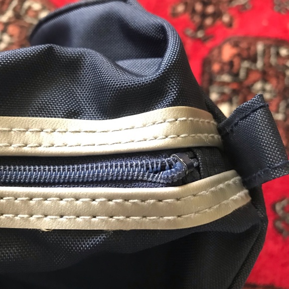 SOLD Vintage Adidas USA Duffel Bag - Picture 8 of 8